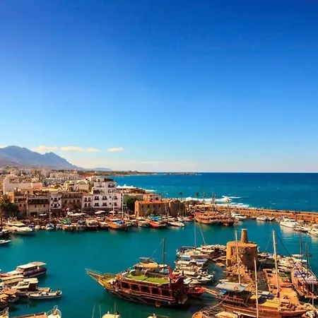 Tranquil Penthouse Turtle Bay Village Esentepe 아파트 Agios Georgios (Girne)