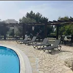 Tranquil Penthouse Turtle Bay Village Esentepe Agios Georgios (Girne)