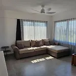 Tranquil Penthouse Turtle Bay Village Esentepe Agios Georgios (Girne)